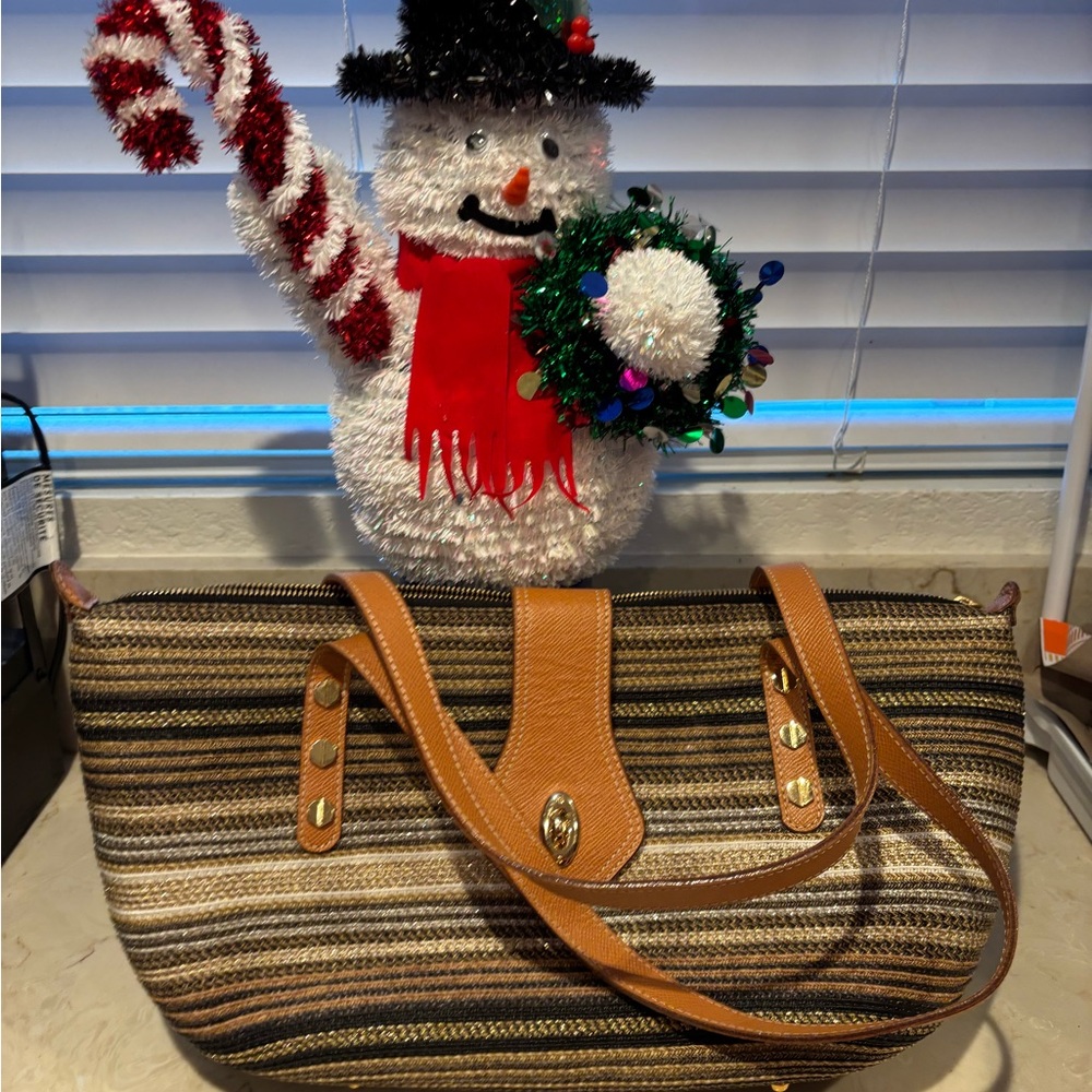 Eric Javits like new Multicolor Gold and Silver and Black Striped Shoulder Bag